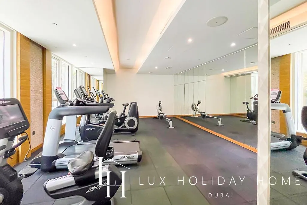 Lux The Voleo Canal View Suite Dubai 0*,
